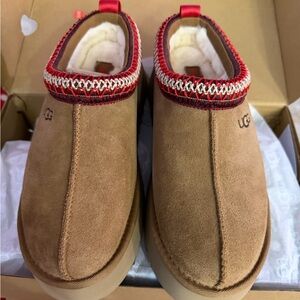 UGG Tazz II with Red Trim